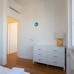 Apartment Guesthost - Santa Maria Novella Charming Florenz